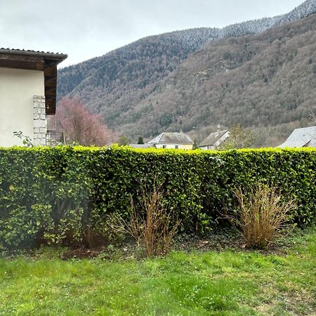 L'Oursiere A Saint Mamet Apartment Exterior photo